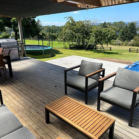 Lake Holiday Home - Spa & Views Mangakino Exterior photo